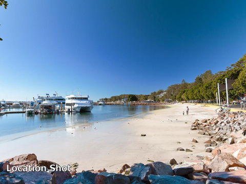 10 'Carindale' 19 Dowling St - Ground Floor Unit With WIFI, Foxtel And Linen - Accommodation Tasmania 1