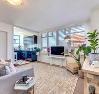10 Barncleuth Square - Accommodation Tasmania