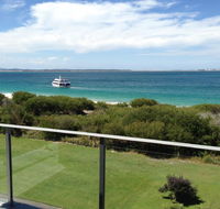 11 'Luskin Lodge' 29 Weatherly Close - stunning water views - Accommodation Tasmania