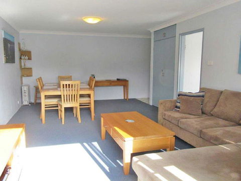 11 'Silvana Court', 26 Ajax Avenue - Close To The Water And Clubs - Accommodation Tasmania 1