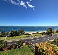 12 'Kiah' 53 Victoria Pde - panoramic water views in the heart of Nelson Bay - Accommodation Tasmania