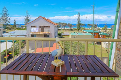 12 Kingsway Ocean View - Accommodation Tasmania 0