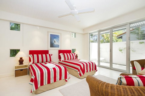 12 Noosa Parade - Accommodation Tasmania 3