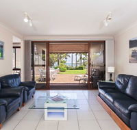 16 'The Moorings' 4 Cromarty Road - Waterfront property with Pool  Air conditioning - Accommodation Tasmania