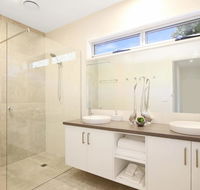 18 on Rayner - swish apartment Myrtleford - Accommodation Tasmania