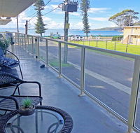 2 'Shoal Court' 7 Lillian Street - fabulous location with water views - Accommodation Tasmania