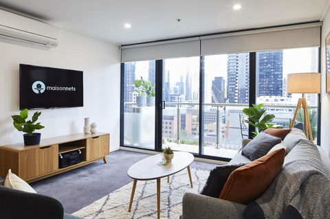 2 Bdrm 2 Bthrm Apt With Parking In Central CBD - Accommodation Tasmania 0