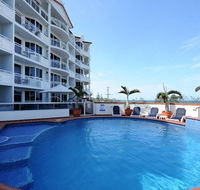 2 Bedroom Alex Unit - Ocean Pool and Park Views - Accommodation Tasmania
