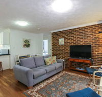 2 Bedroom St Lucia Apartment close to UQ and CityCat - Accommodation Tasmania