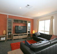 2/17 Jillamatong Street - Accommodation Tasmania