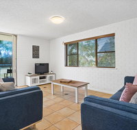 2/56 Lawson StreetClarkes Beach - Accommodation Tasmania