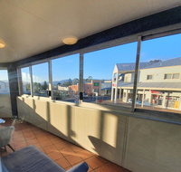 20 Lakeview Plaza - Accommodation Tasmania