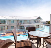 245 'Pacific Blue' 265 Sandy Point Rd - air conditioned unit with resort facilities and linen supplied - Accommodation Tasmania