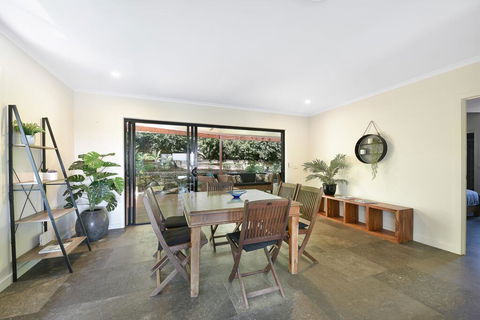 250 David Low Way, Peregian Beach - Accommodation Tasmania 3
