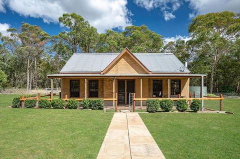 Caballo Retreat Cottage - Accommodation Tasmania 0