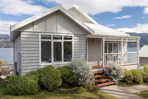 Derwent River Cottage - Tranquil Waterfront Living - Accommodation Tasmania 0