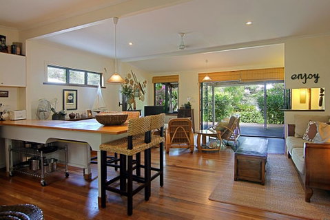 28 Childe Street, Byron Bay - Banaba - Accommodation Tasmania 1