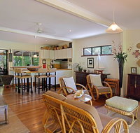 28 Childe Street Byron Bay - Banaba - Accommodation Tasmania