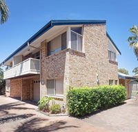 3 'Ambleside' 9 Shoal Bay Avenue - air con WIFI and close to the water and Shoal Bay shops - Accommodation Tasmania