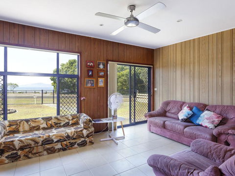 3 Curlew Avenue - Accommodation Tasmania 3