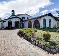 31 Rest Point Absolute Waterfront with Jetty - Accommodation Tasmania