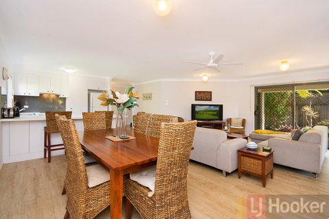 32 Beachside - Accommodation Tasmania 3