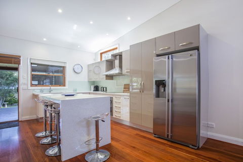 33 Bangalow - Narrawallee's Beautiful Bungalow - Accommodation Tasmania 2