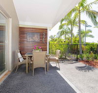 356 ' Oaks Pacific Blue' 265 Sandy Point Rd - Air conditioned direct pool access and suited for disability - Accommodation Tasmania
