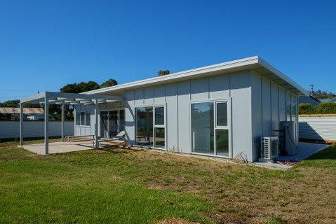 4 Redbill Drive - Accommodation Tasmania 2