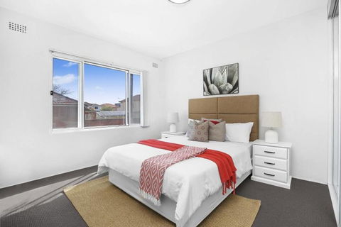 4 South Pacific 2 Bedrooms - Accommodation Tasmania 2