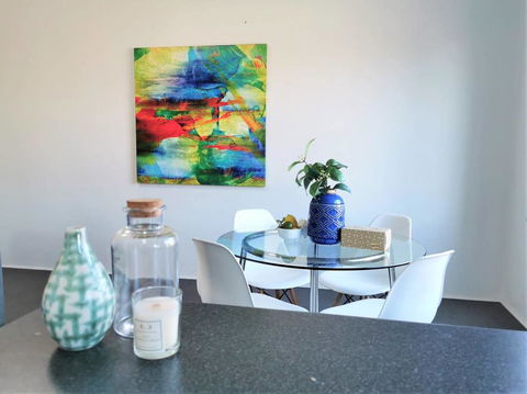 4 South Pacific 2 Bedrooms - Accommodation Tasmania 3