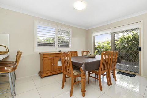 44 Oaks Avenue, No:4 - Accommodation Tasmania 2
