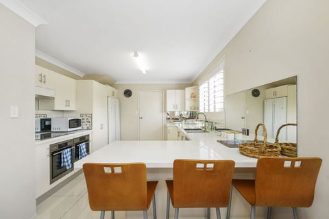 44 Oaks Avenue, No:4 - Accommodation Tasmania 1