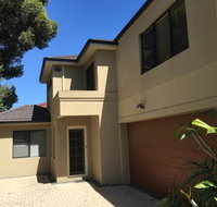 4x3 Townhouse in Rivervale - Accommodation Tasmania