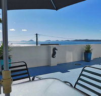 5 'The Point' 5-7 Mitchell Street - large balcony and great water views - Accommodation Tasmania
