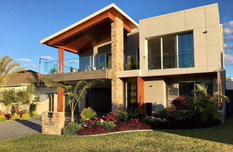 5 Liamina Avenue Apartment - Accommodation Tasmania 2