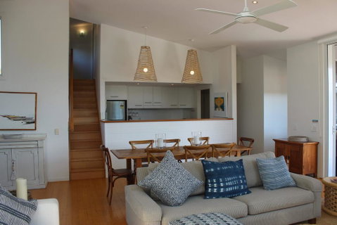 5 ON COAST - Accommodation Tasmania 0
