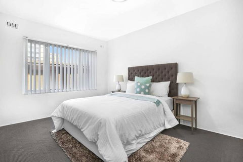 5 South Pacific 2 Bedrooms - Accommodation Tasmania 2