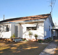 59 Wharf Street Opposite Bowling Club - Accommodation Tasmania