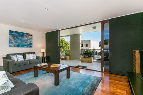 6/21-25 Fletcher Street - A Seventh Heaven - Accommodation Tasmania 0