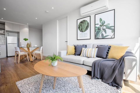 61, Boutique One-bedroom, Boxhill Central, Mall - Accommodation Tasmania 0