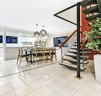7 Bedroom Gold Coast Luxury Waterfront Home with Pool sleeps 20 - Accommodation Tasmania