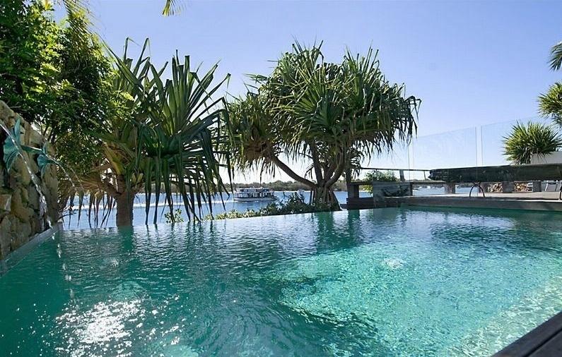 Noosa QLD Accommodation Tasmania