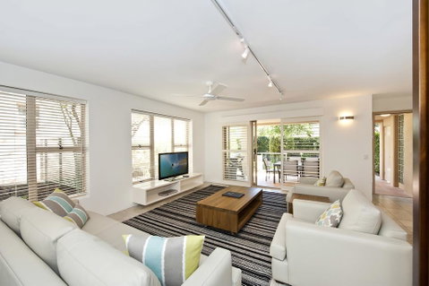 8 Alderly - Accommodation Tasmania 1