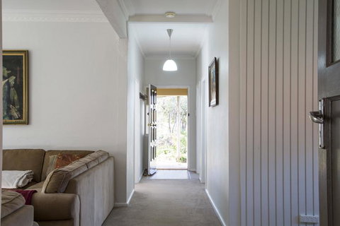 88 Morrisset - Accommodation Tasmania 0