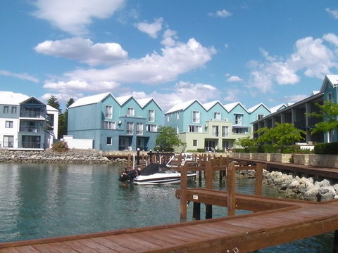 9/20 Apollo Quay Apartment - Accommodation Tasmania 0