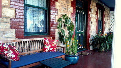 A Miner's Rest - Accommodation Tasmania 1