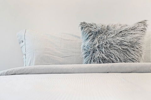 A Modern & Central Apt With Beautiful City Views - Accommodation Tasmania 1