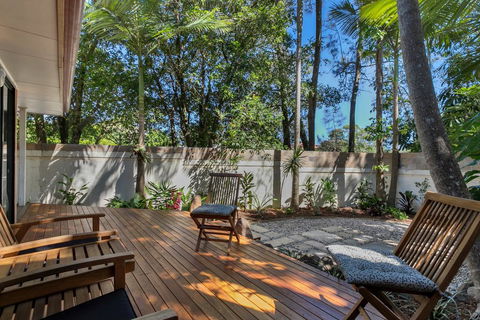 A PERFECT STAY - Mahogany Lodge - Accommodation Tasmania 0