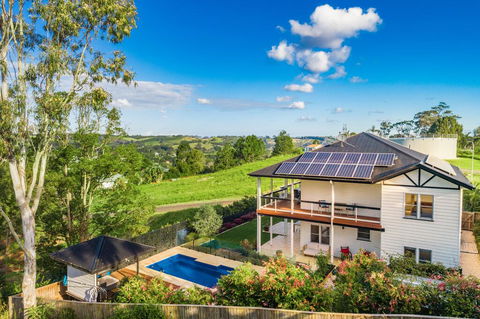 A PERFECT STAY - Serenade - Accommodation Tasmania 1